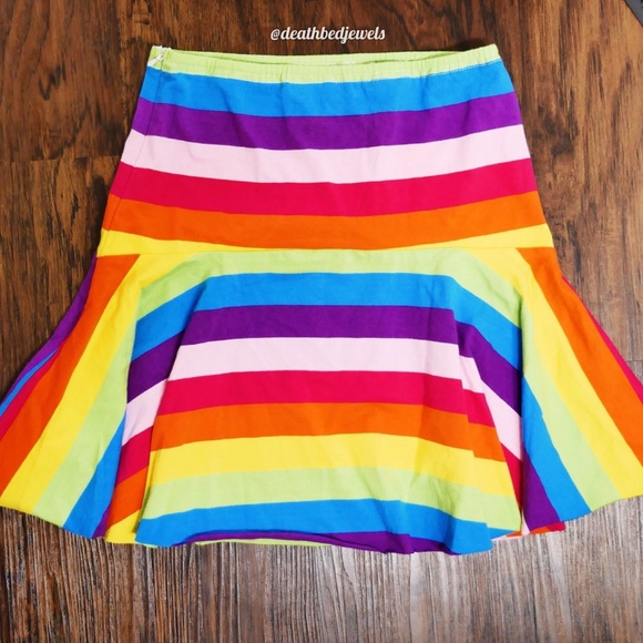 ✖SOLD✖ UNIF Iggy 2 Piece Crop Top Skirt Set - Picture 4 of 6